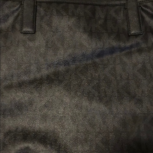 Michael kors tote - Picture 2 of 5